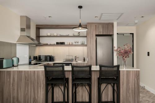 Foreshore Place 1206 - image 7