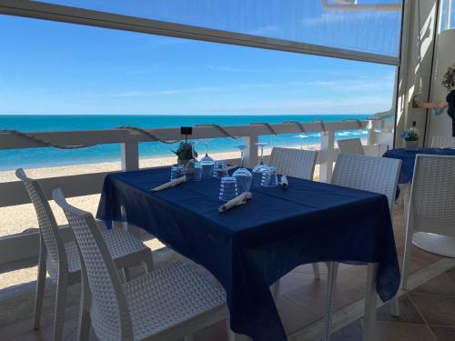 Restaurante, B&B direttamente sul mare da Antonino in Mattinata