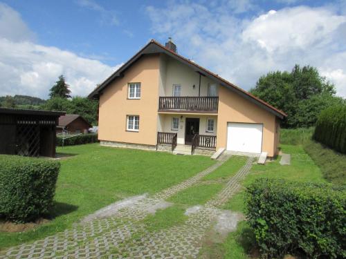 Pension Zuzana in Фримбурк