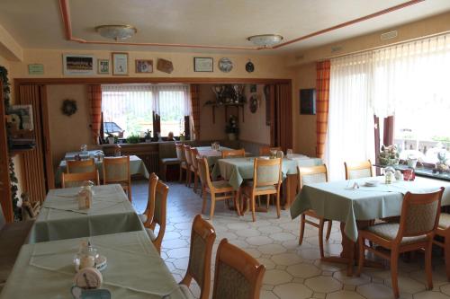 Étterem, Landgasthof Hotel Sauer in Eimelrod