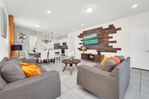 Seven-Bedroom Villa