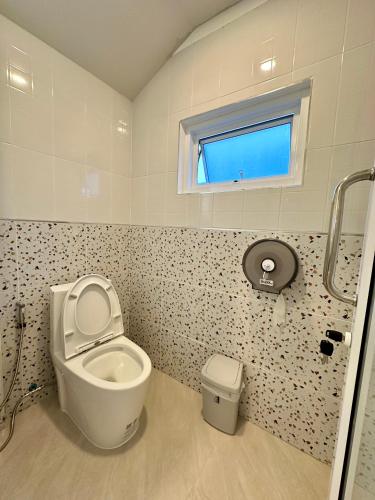 Family Bungalow image 3