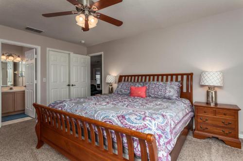 Orlando Villa 6441: Spacious 6BR Pool Home Near Disney - image 3