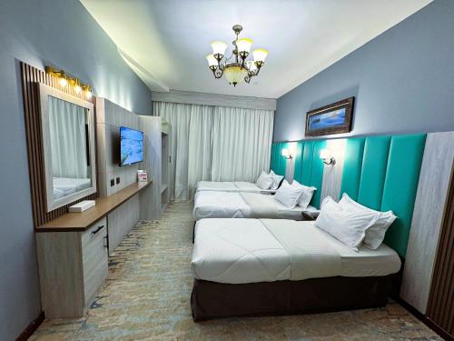 Hafez Hotel Apartments - Al Ras Metro Station - image 14