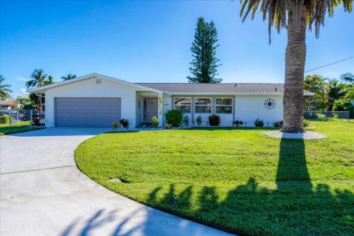Three-Bedroom House image 7