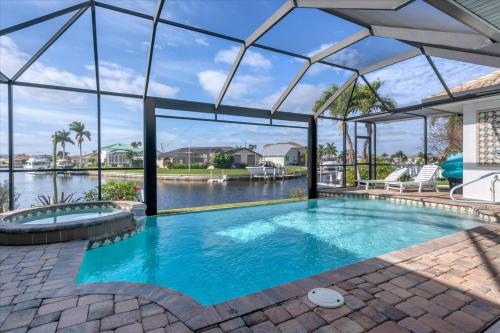 Charlotte County Villa 5907 - Book Your 5 Star Escape