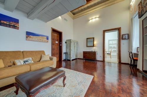 Unique seafront Loft overlooking Valletta's views by 360 Estates, Valletta (photo 8)
