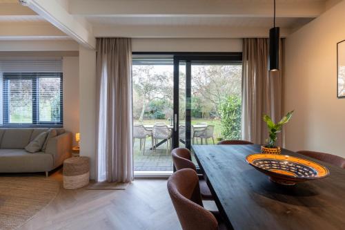 Groenendijk Verhuur Vakantiehuis Jonas Burgh-Haamstede in Hogeweg