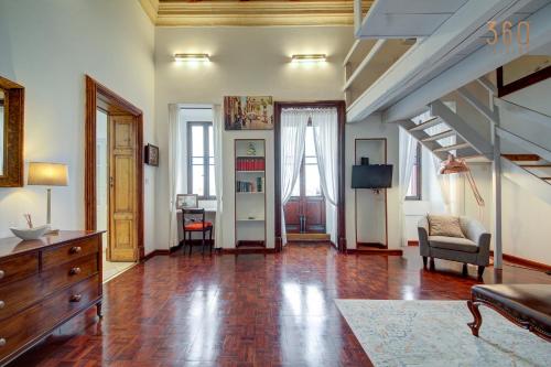 Unique seafront Loft overlooking Valletta's views by 360 Estates, Valletta (photo 5)