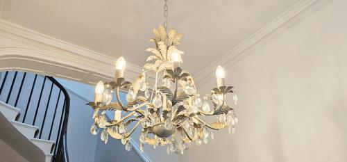 Russel House - 4 Bedroom - The Royal Mile, Edinburgh (photo 3)