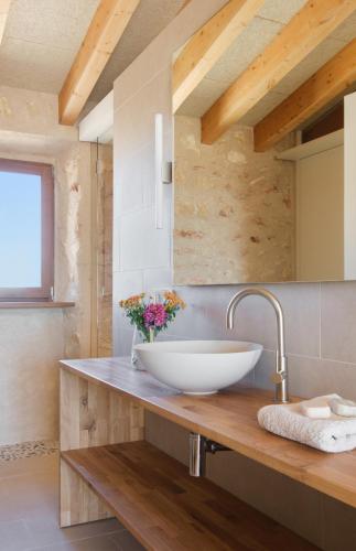 Can Cunso 30 piscina barbacoa estilo y confort Can Cunso 30 piscina barbacoa estilo y confort