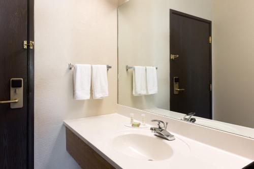 Super 8 by Wyndham Radcliff Ft. Knox Area, Radcliff (fotografie 9)