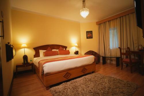 Presidential Suite image 4