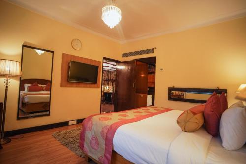 Presidential Suite image 3