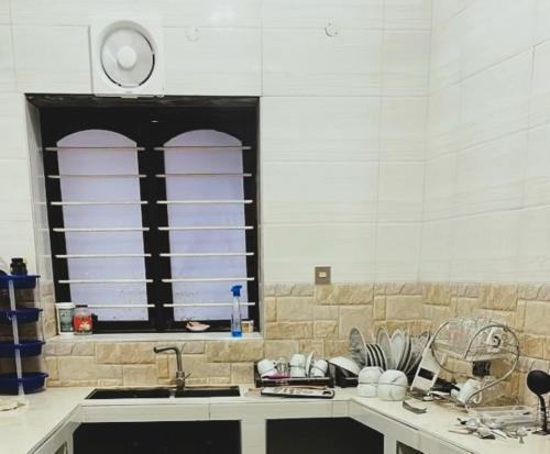 virtuve, Aziza 2 Apartment in Pwani