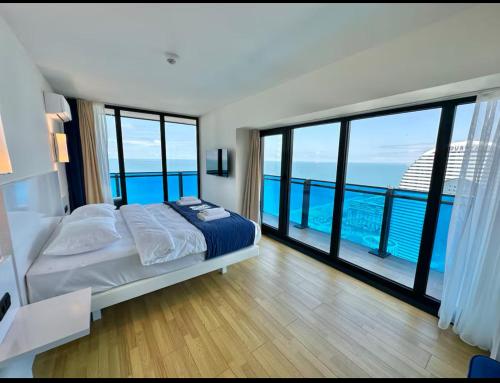 ORBI CITY - High Class Apartment - Tap to explore photos