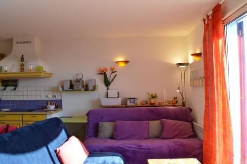 Two-Bedroom House image 2