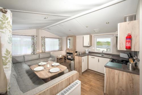 Combe Martin Beach Holiday Park in 庫姆馬丁