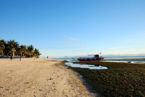 Malapascua Budget Inn MBI DIVE CENTER