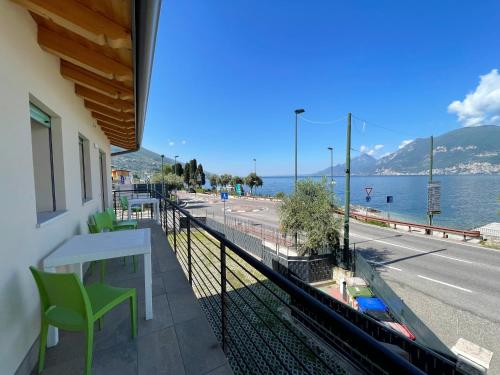 Camping Antonio Room Type - Family Room with Lake View