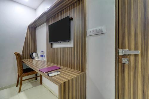 Facilities, Hotel Blue Saphire Terminal 2 in Ghatkopar