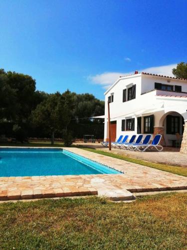 Villa Privada con Piscina y Jardín a 200 metros de la Playa gîte à louer Cala Santandria