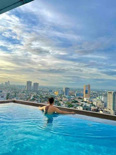 Vinia Residences,Kwarto Luna, Manila