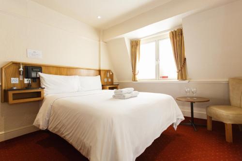 Morgan Hotel - image 6