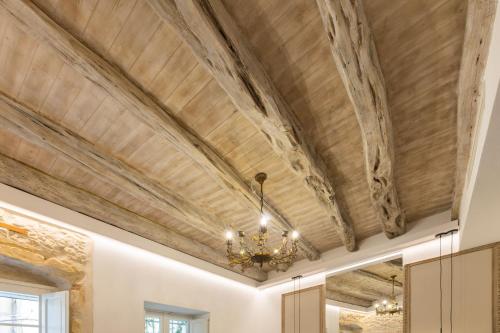 Pedra Bianca Luxury Rooms 2