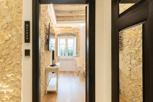 Pedra Bianca Luxury Rooms 3