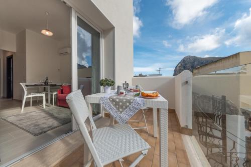 BluSide Home & Suite 5