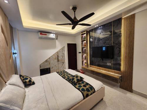 Beach Anaya Food Junction & Resort in Dhoapalong