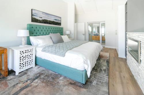 Cooke's Cove Luxury Villa