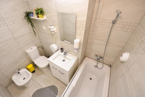 Superior Apartment with Balcony image 10