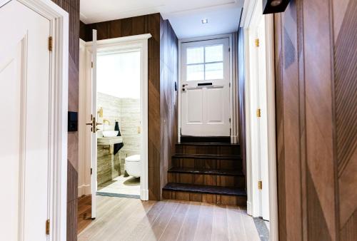 Villa335 boutique b&b, Амстердам (фото 9)