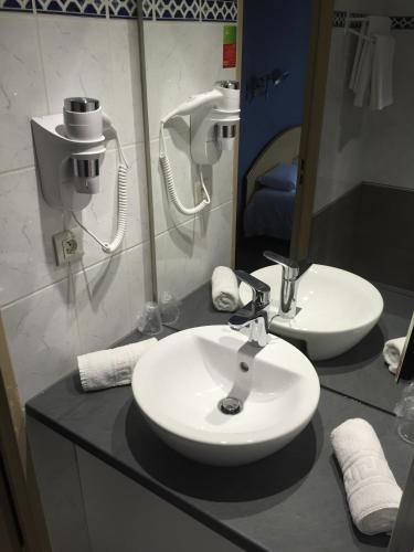 The Originals City Hôtel Nevers Centre Gare (Inter-Hotel) - image 10