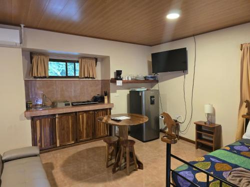 2 double beds, 1 twin bed