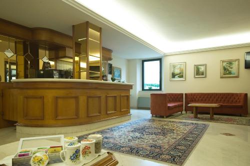 酒吧/休闲厅, Hotel Villa Ricci & Benessere in 基安恰诺泰尔梅