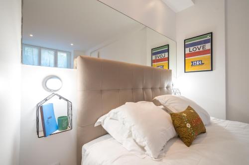 Quiet & Cosy Studio near Eiffel Tower - image 12