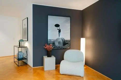 Cozy Corner Perfect for 4 to 6 hip area and parking in Wien, Österreich