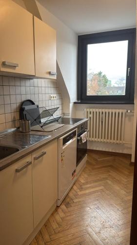 кухня, Cozy Private Rooms in Wesseling in Wesseling