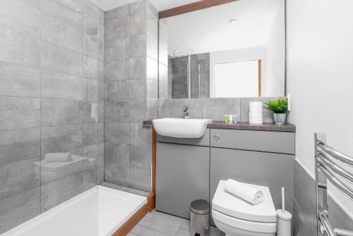 Stylish 2 Bedroom Apartment - City Centre - Large Balcony - Secure Parking 1001M, Birmingham (fotografie 8)