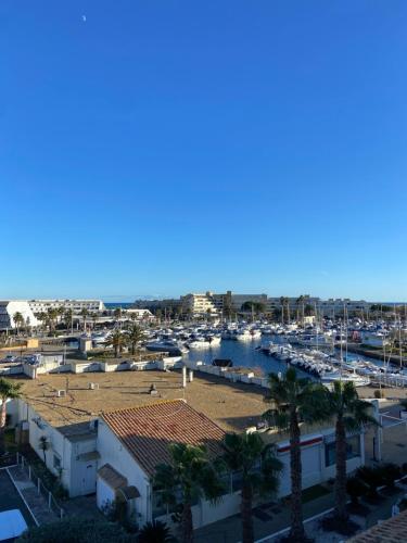 Village naturiste Appart B Port Soleil in Agde