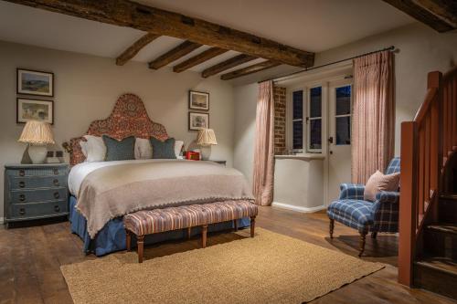 1 queen bed