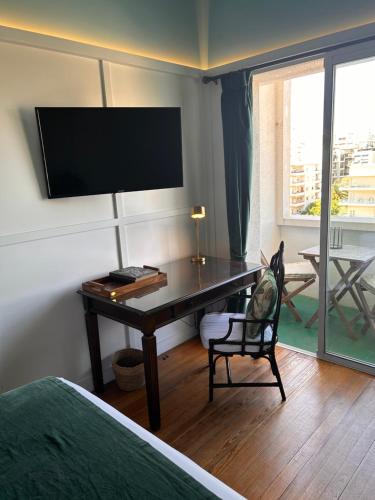 One-Bedroom Apartment image 9