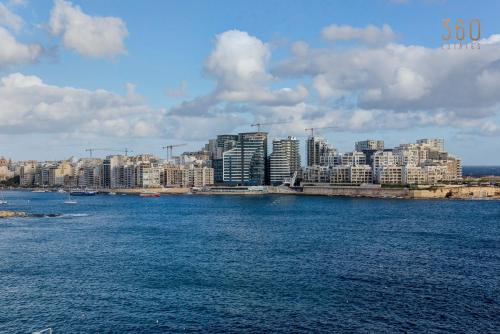 Duplex penthouse in Valletta with Terrace Views by 360 Estates, La Valette (photo 6)