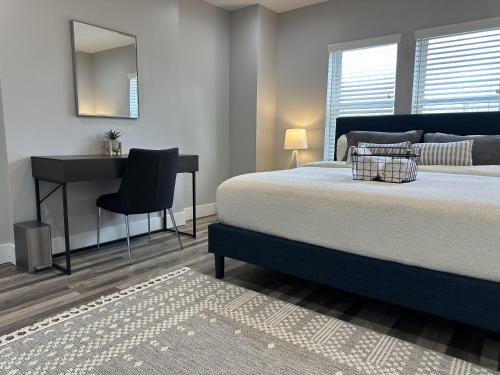 Lovely 2BR Near Downtown Area