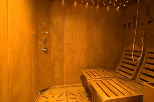 桑拿, Hotel Villa Ricci & Benessere in 基安恰诺泰尔梅