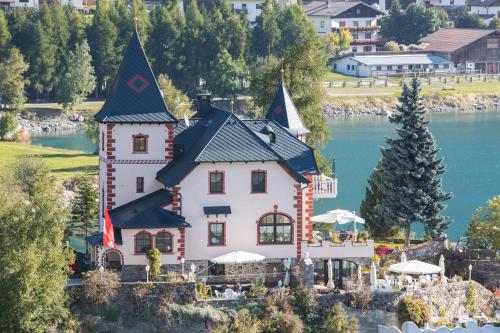 Hotel Schloesschen am See - Resia