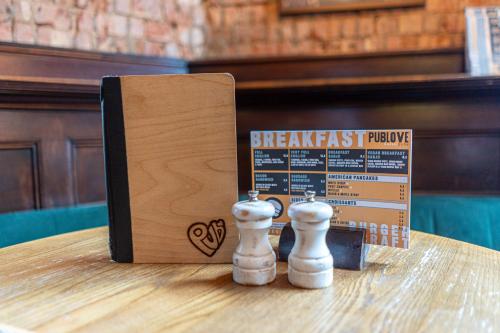 PubLove @ The Green man Paddington - image 13